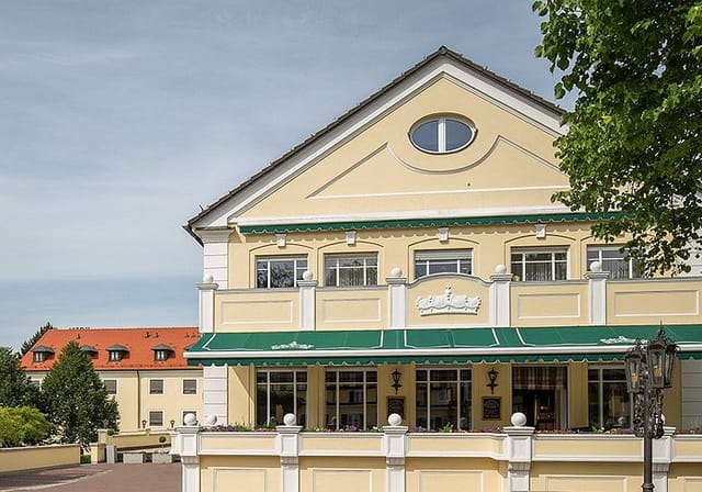 Hotel am Schlosspark restaurant corporate retreat event