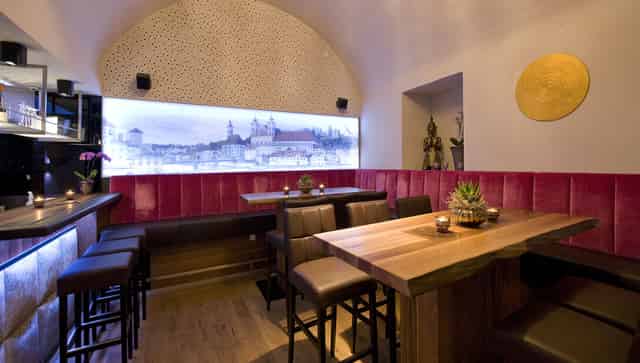 Maders Bar