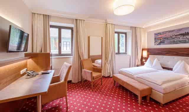 Hotel Mader seminar room, executive suite, business meeting
