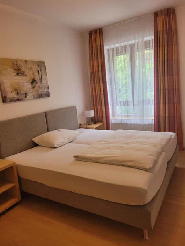 Hotel Am Nockherberg room, natural light, hotel, event accommodation