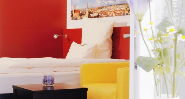 Munich hotel suite, modern VIP room, conference lodging