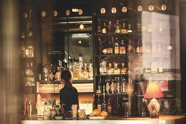 Suzy B. Bar