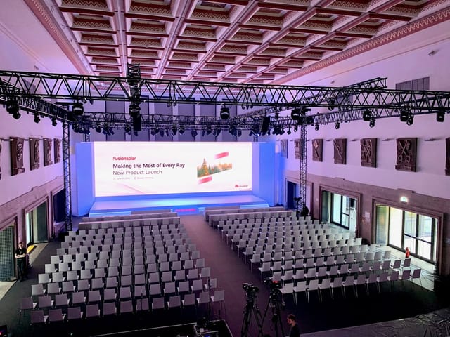 Product Launch Conference Stage LED Screen Trussing