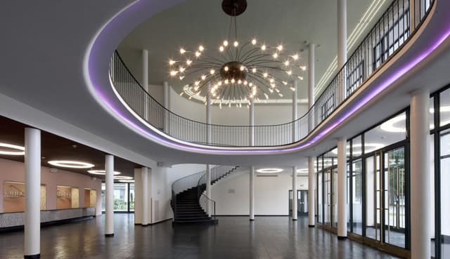 entrance foyer
