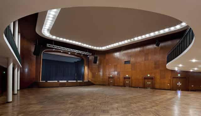 entrance foyer