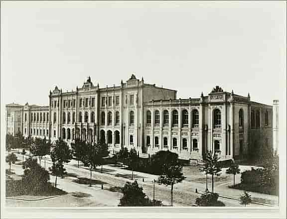 Bayerisches Nationalmuseum seminar, historic facade, conference, gala