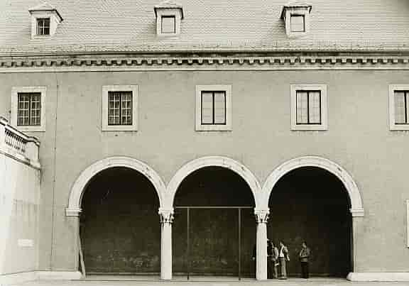 Bayerisches Nationalmuseum seminar room, historic facade, event venue