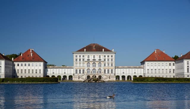 Hubertus Hall