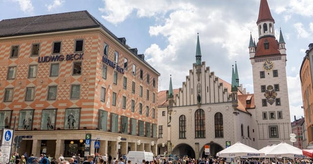 Munich Old Town Hall ballroom historic event venue