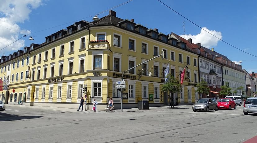 Poststüberl at Romantik Hotel zur Post: historic boutique hotel venue for corporate meetings.