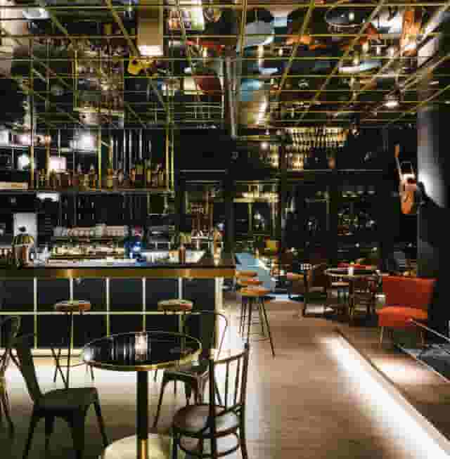 Cafe/Bar