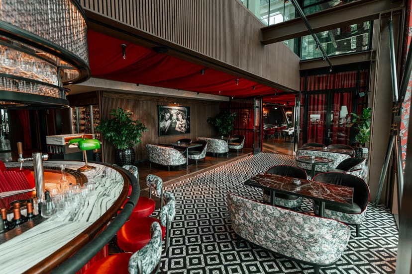 Private dining lounge at Ventuno Sky Lounge, ideal for VIP receptions and corporate networking.