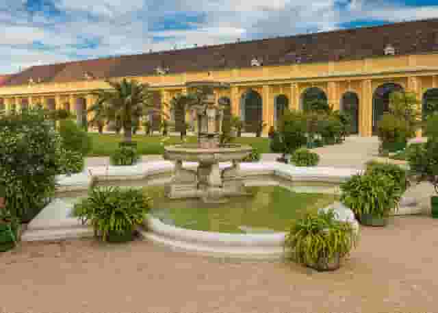 Orangery Garden Foyer