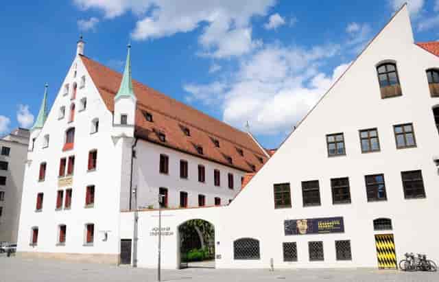 Filmmuseum Münchner Stadtmuseum: Historic gala and VIP reception venue.