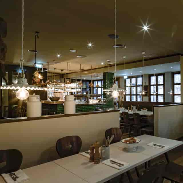 Private booth at Ayinger in der Au for networking lunches and corporate breakout sessions.