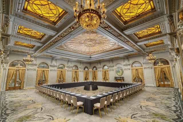 Le Diplomate Ballroom