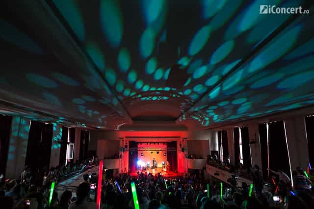 Casa de Cultură București conference room with immersive lighting for corporate events and seminars.