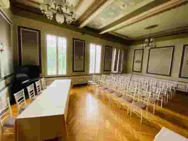 Salon restaurant