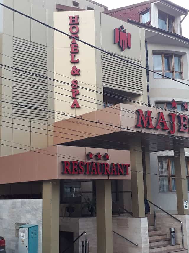 Majestic Hotel restaurant venue for affordable meetings and corporate event bookings.