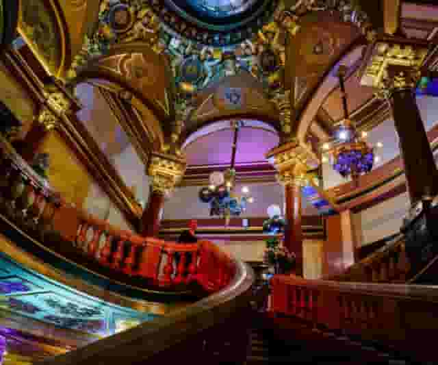 Upstairs Salon