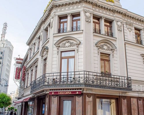 Madrigal at Casa Capsa Hotel: historic venue for boutique events and corporate meetings.