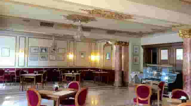 Marble Salon