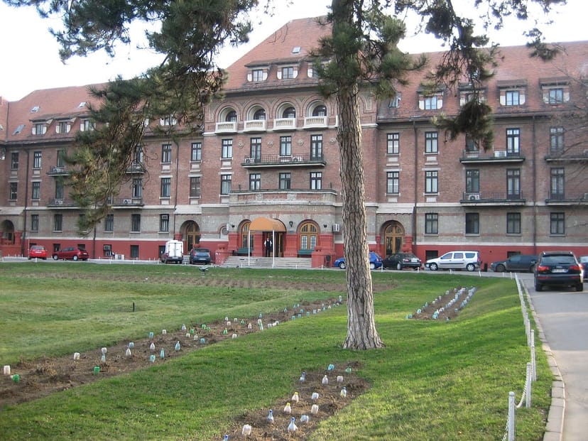 Historic Restaurant at Hotel Triumf with outdoor space for corporate retreats and team-building.