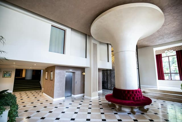 Creanga Room