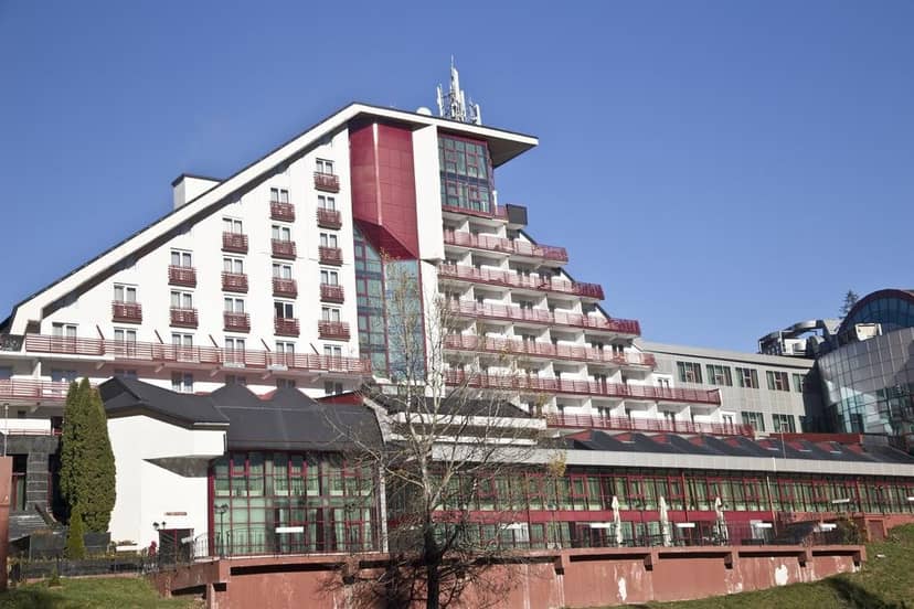 Piatra Mare resort hotel exterior featuring large conference facilities for corporate events.