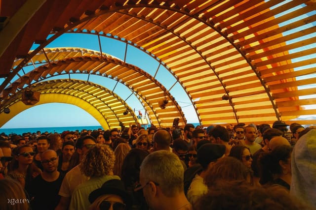 Sunwaves Festival: Immersive open-air architecture at premium music event venue.