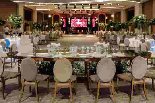Banquet hall
