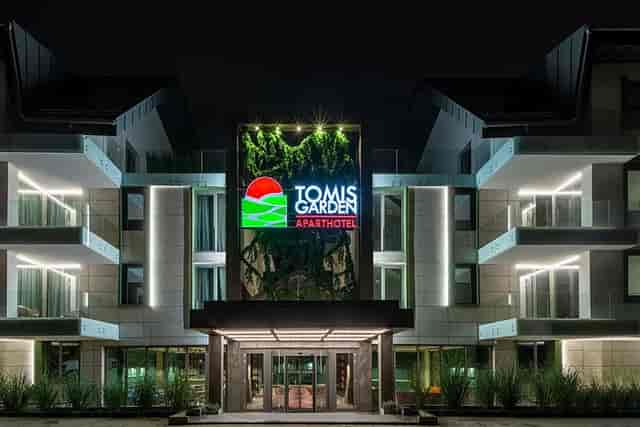 Modern Tomis Garden Apartments exterior, ideal for boutique retreats and corporate board meetings.