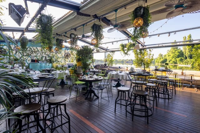 Fratelli Ristorante with retractable roof for networking reception and corporate luncheon.
