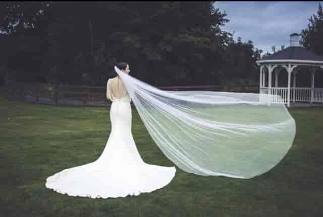 Outdoor gazebo wedding venue at The Aviary for special occasion event photography.