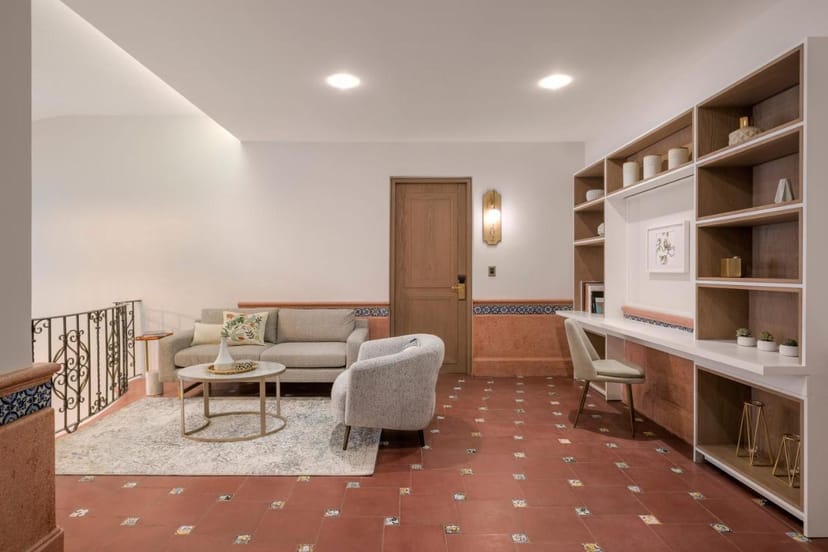 Tartín Studio at Casa Cleo: versatile breakout space for intimate networking and VIP meetings.