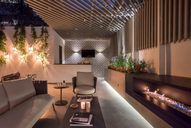 Gabrielle Terrace Suite
