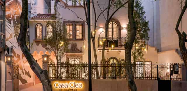 Coco Balcony Suite