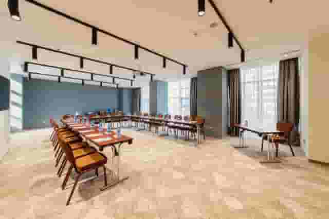 Sala Emerald