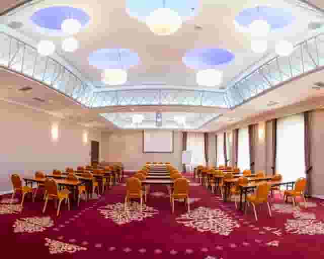 Sala Eminescu