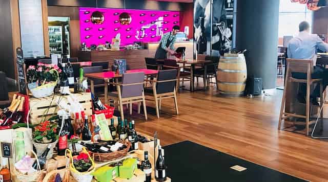 Winestone