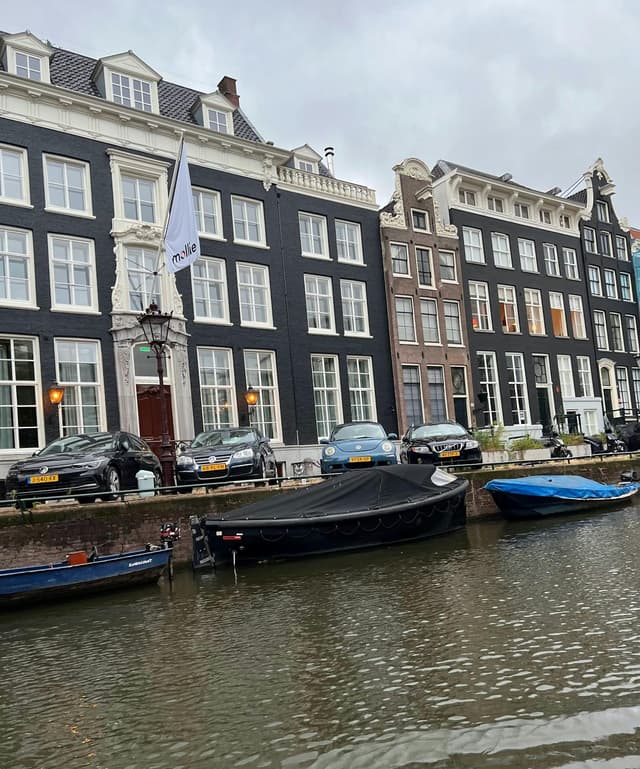 Canal House