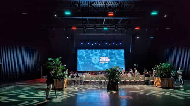 Plenary conference hall