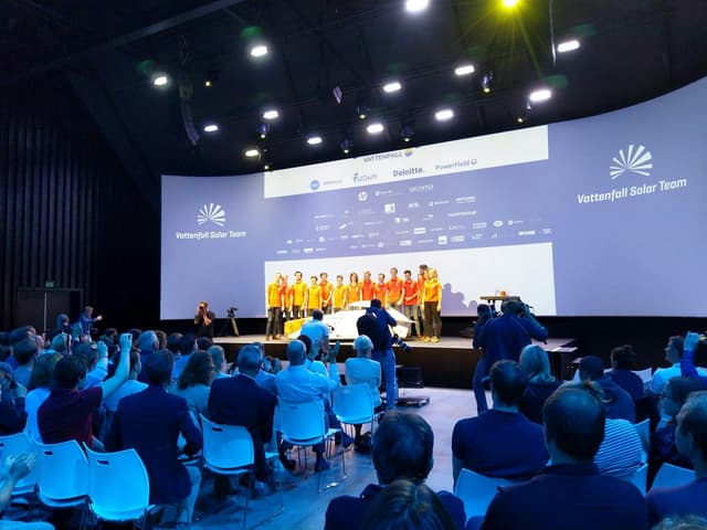 Plenary conference hall