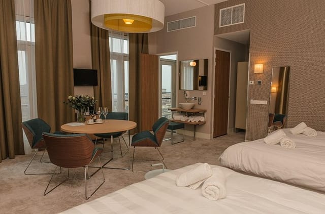 Amadi Panorama Hotel suite for VIP networking and small breakout meetings.