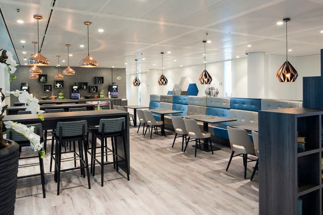 Coffee Lounge