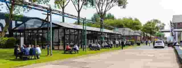 Hal 1 | Glass Pavilion