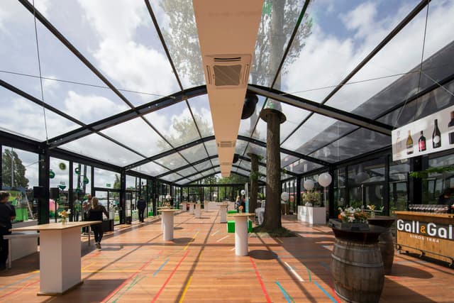 Hal 1 | Glass Pavilion