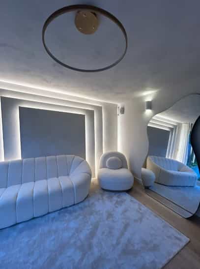 KO LAB Studios VIP lounge with atmospheric LED lighting for corporate events and brand activations.