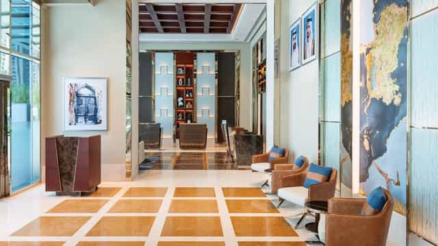 Luxury hotel lobby for corporate event planning and executive meetings in Dubai.