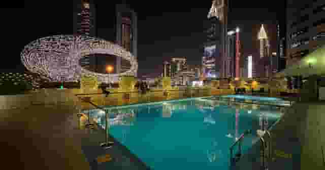 Pool Lounge